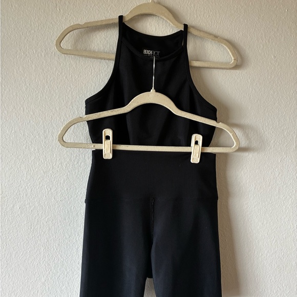 Beach Riot Black Ribbed Workout Set - Picture 2 of 4